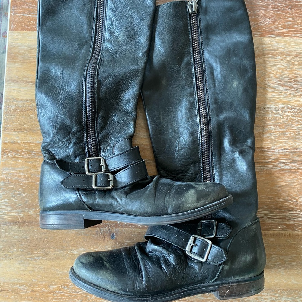 Steve Madden boots